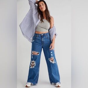 Free People Curvy We The Free Distressed Denim Jeans
